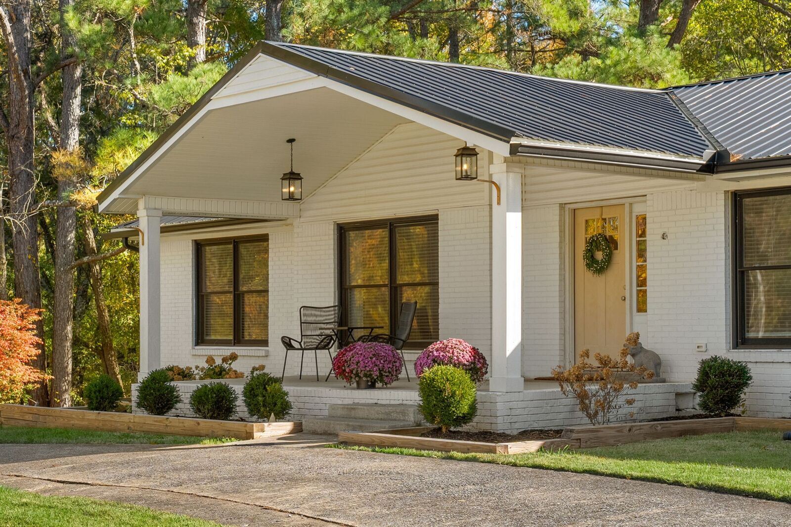 Property Photo:  412 Belmont Rd  TN 37040 