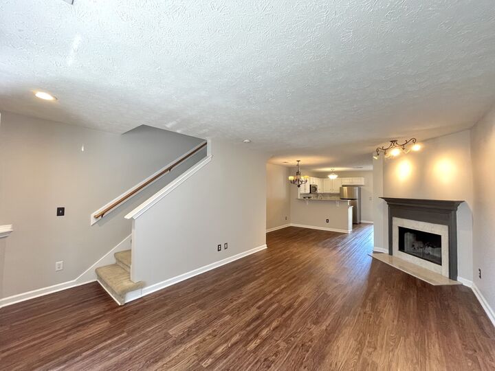 Property Photo: 554 Flintlock Ct TN 37217