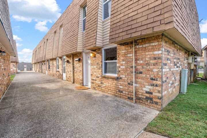 Property Photo:  370 Wallace Rd F6  TN 37211 