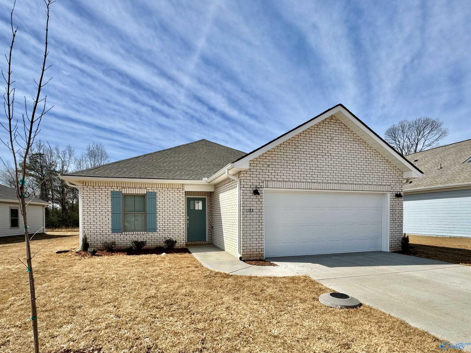 Property Photo: 4619 Hampton Glen Circle AL 35763