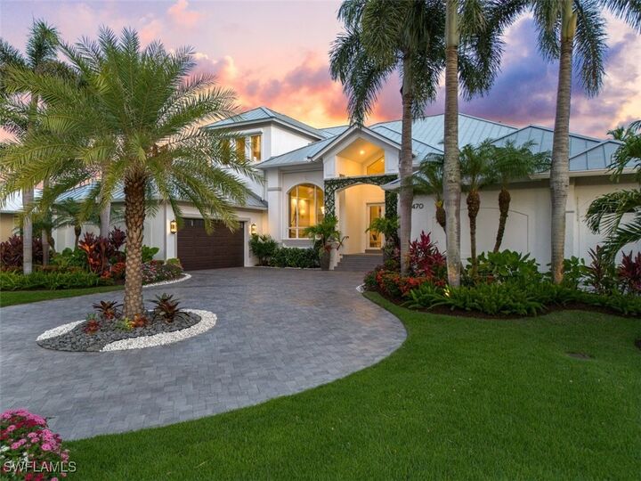 Property Photo:  470 17th Avenue S  FL 34102 