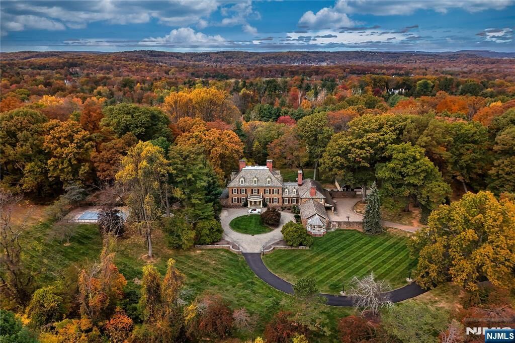 Property Photo:  74 Village Road  NJ 07976 