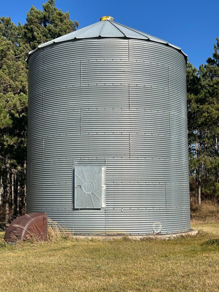 Property Photo:  142 Ac Basswood Lake Rd  MN 56575 