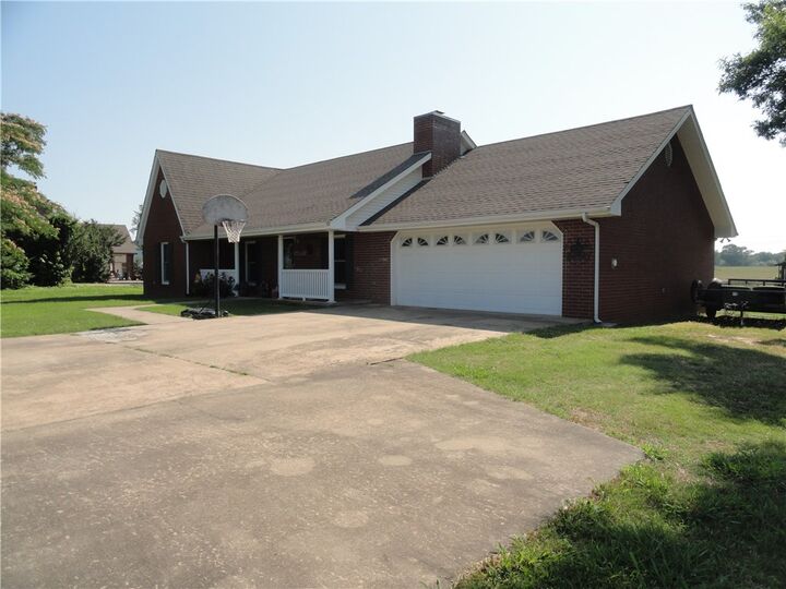 Property Photo: 205 Westwood AR 72650