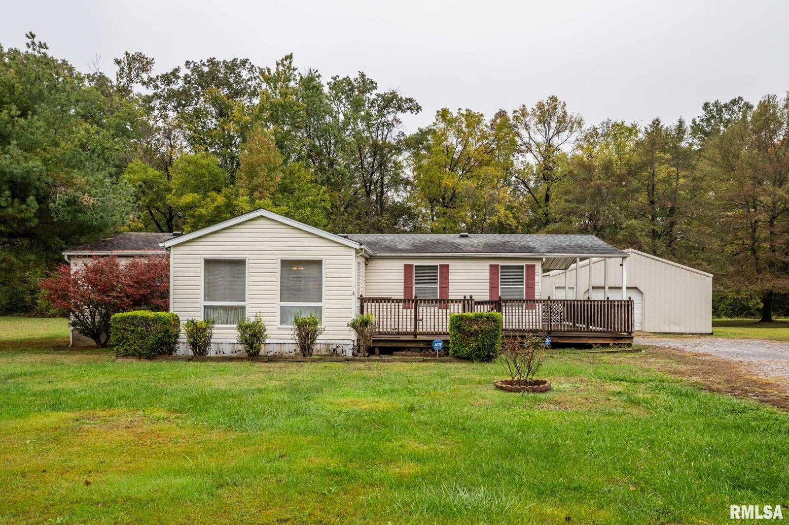 Property Photo: 5340 Highway 45 S IL 62946