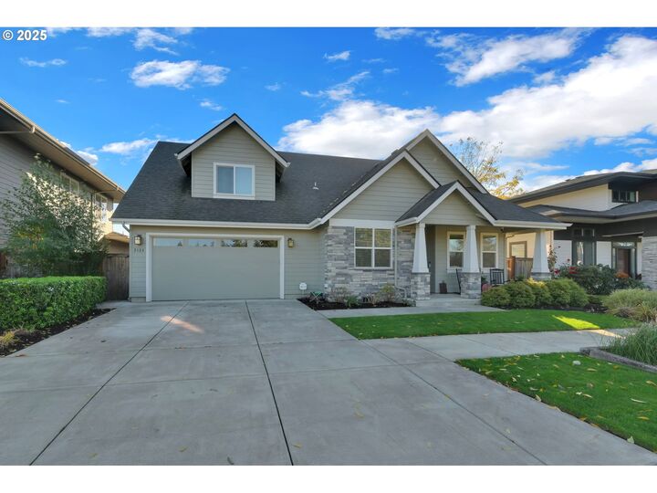 Property Photo:  2138 Country Haven Dr  OR 97408 
