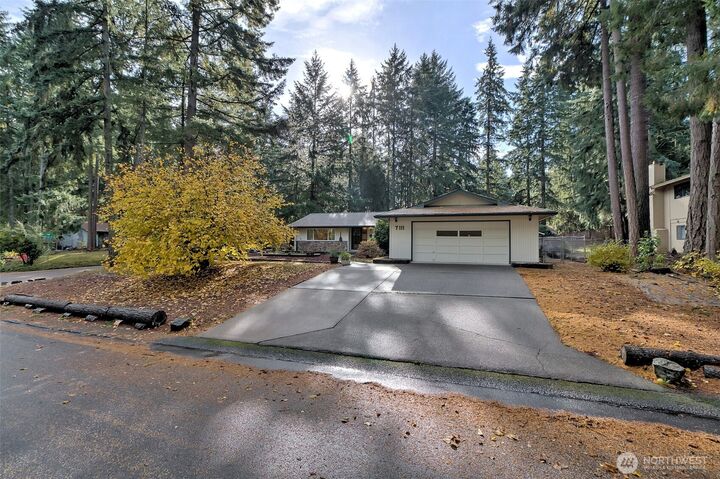 7111  41st Avenue  SE  Lacey WA 98503 photo