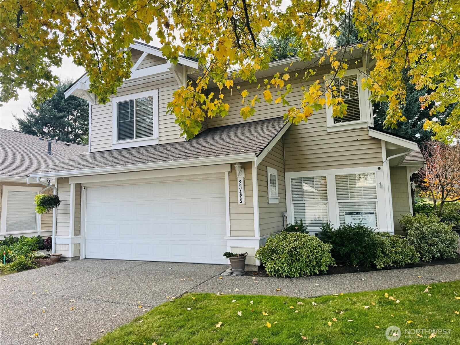 Property Photo:  23425  51st Avenue S  WA 98032
