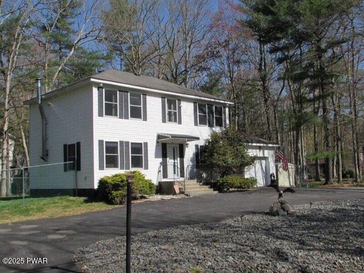 Property Photo: 102 Yvonne Court PA 18328