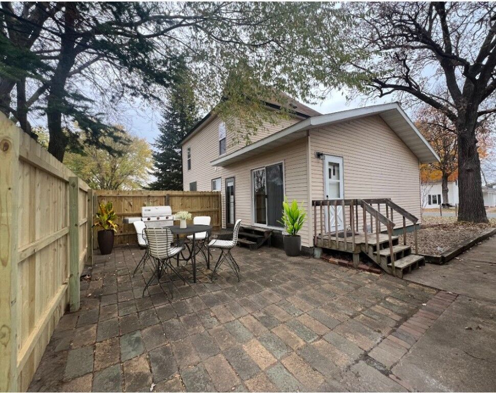 Property Photo: 2202 S Broadway Street WI 54751