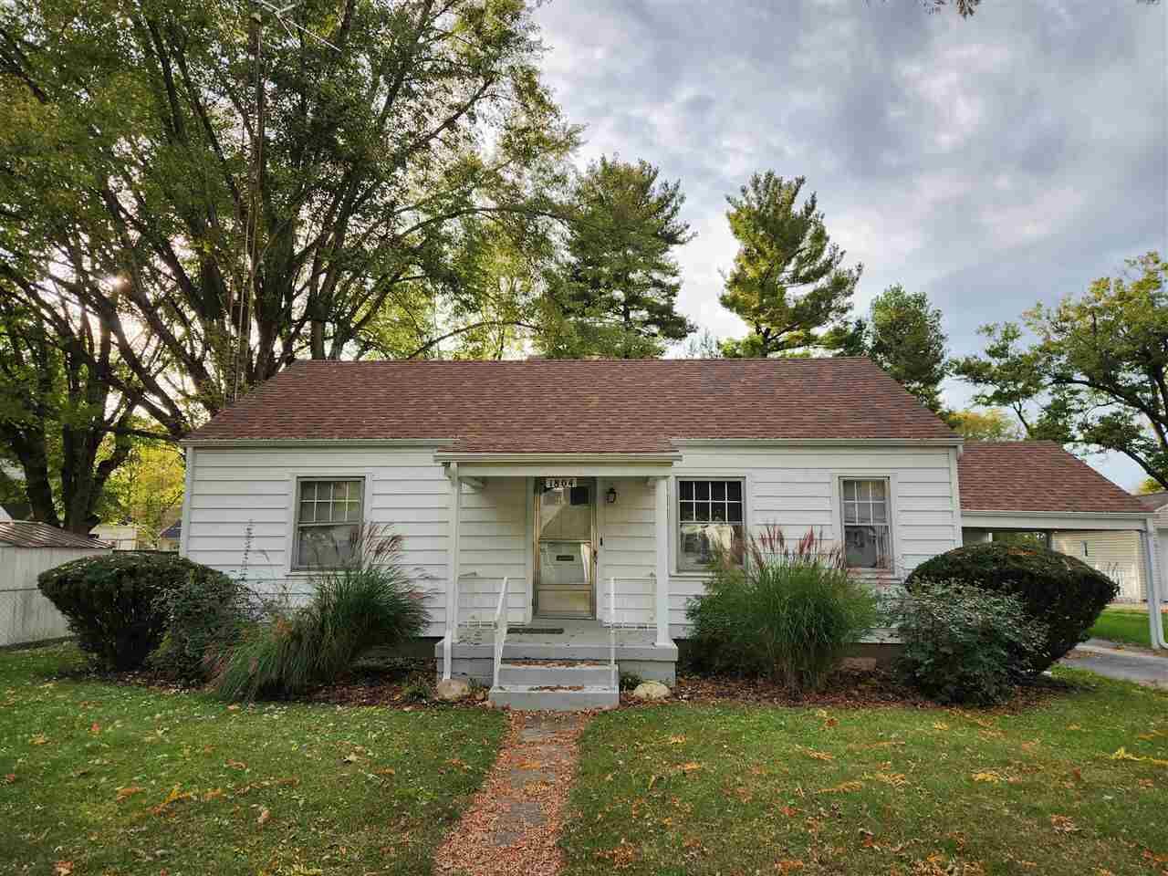 Property Photo: 1804 East Drive IN 47374