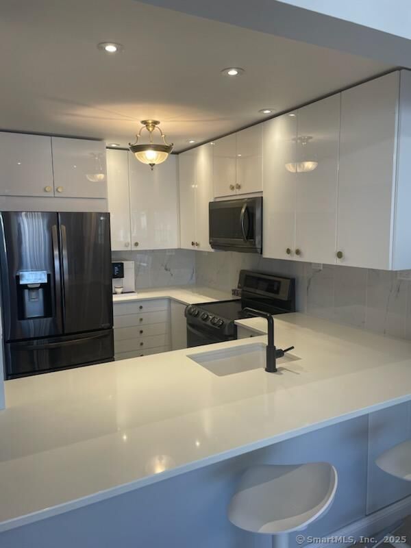 Property Photo:  163 South Street 85  CT 06810 