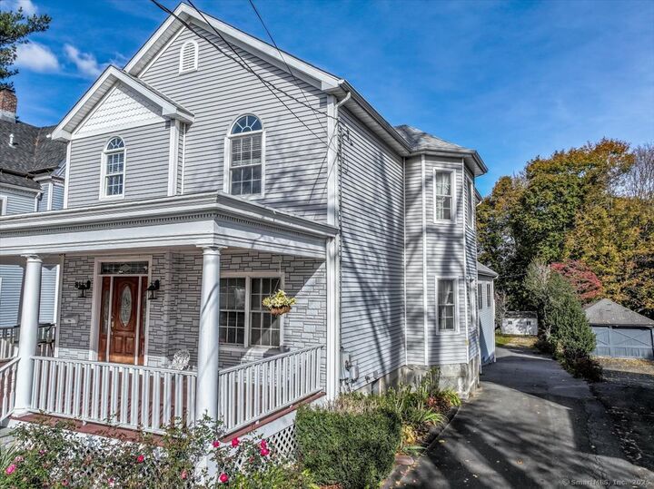 Property Photo:  81 Deer Hill Avenue  CT 06810 