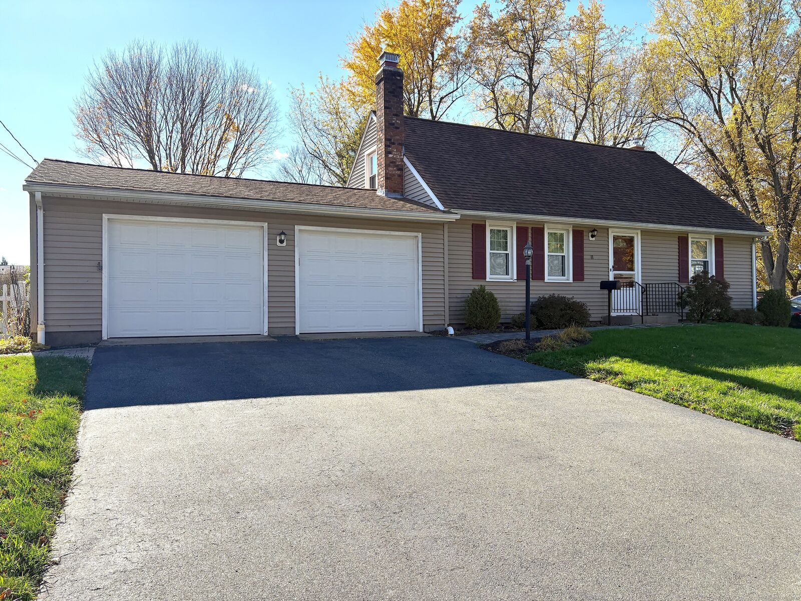 Property Photo: 11 Brook Road CT 06082