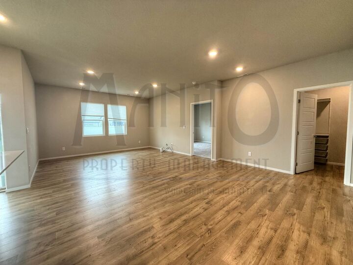 Property Photo:  8403 W Red Ave  WA 99004 