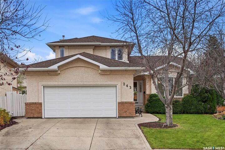 243 Briarvale Bay  Saskatoon SK S7V 1B8 photo