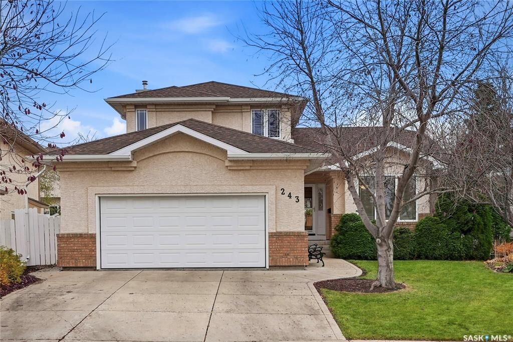 Property Photo:  243 Briarvale Bay  SK S7V 1B8 