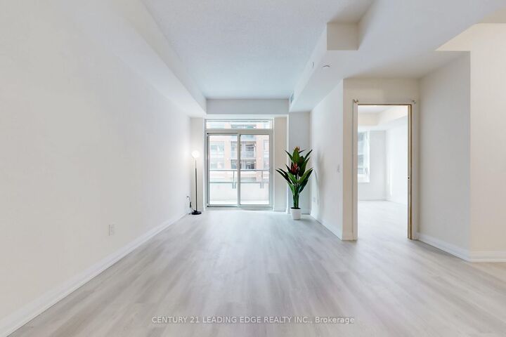 Property Photo:  3260 Sheppard Avenue E 506  ON M1T 0B5 