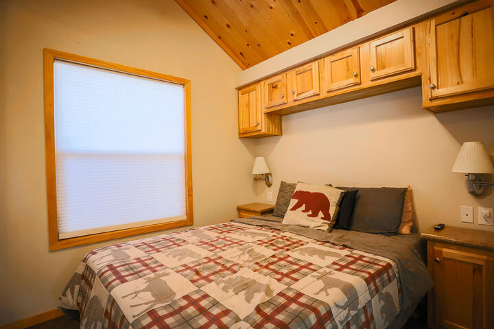 Property Photo: 144 Ash St UT 84737