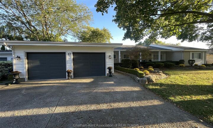 17 Martin Park Road  Wallaceburg ON N8A 2J7 photo