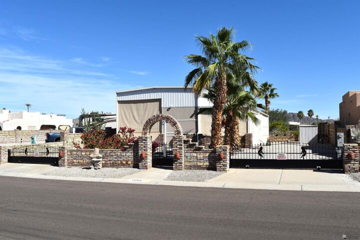 Property Photo: 13209 S Onammi Ave AZ 85367