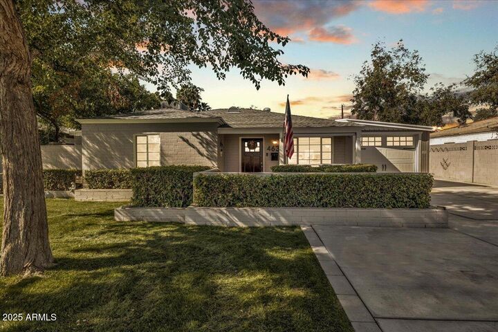 Property Photo: 4632 N 14th Street AZ 85014