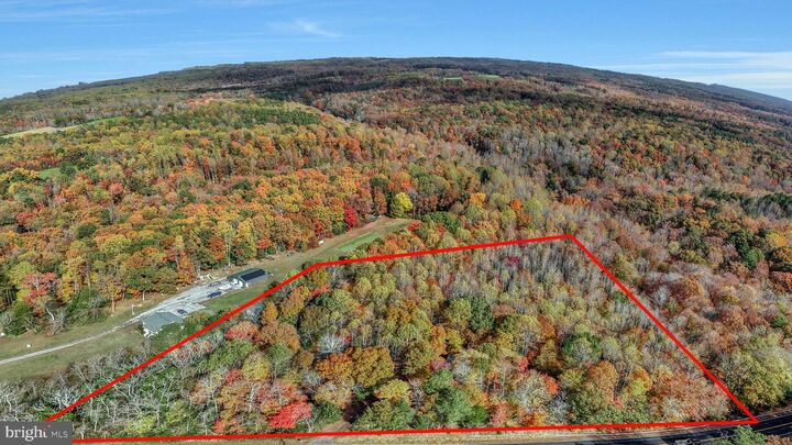 Property Photo: 8715 Kings Highway VA 22520