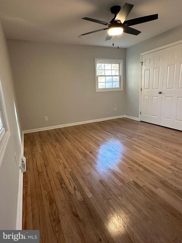 Property Photo:  44075 Louisdale Road  MD 20619 