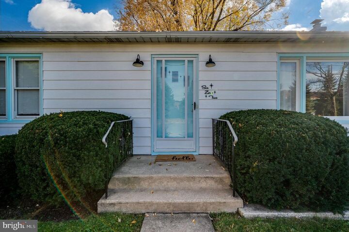 Property Photo:  602 Harding Avenue  PA 19607 