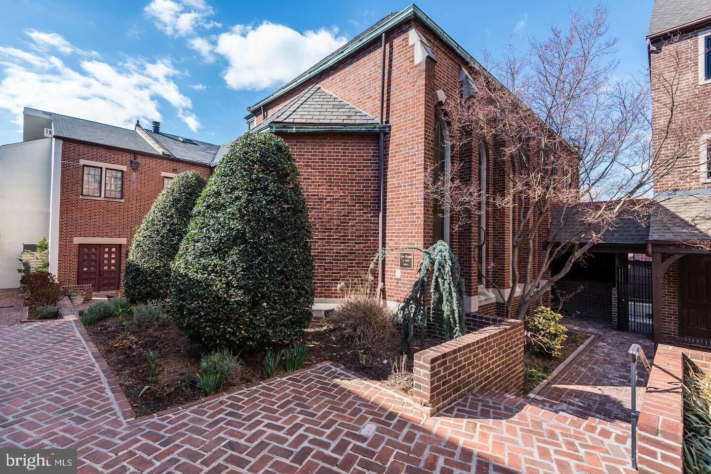 Property Photo:  1715 15th Street NW 5  DC 20009 