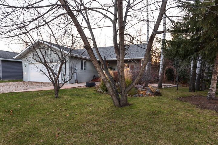 46 Harmony Lane  Ste Anne MB R5H 0A3 photo