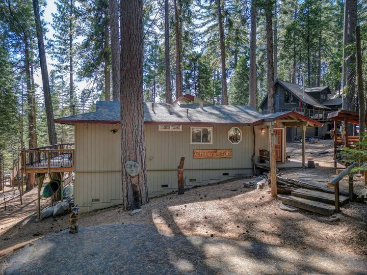 Property Photo: 1800 Medina Drive CA 95223