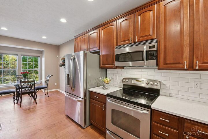 Property Photo:  7411 Victoria Falls Avenue  OH 45039 