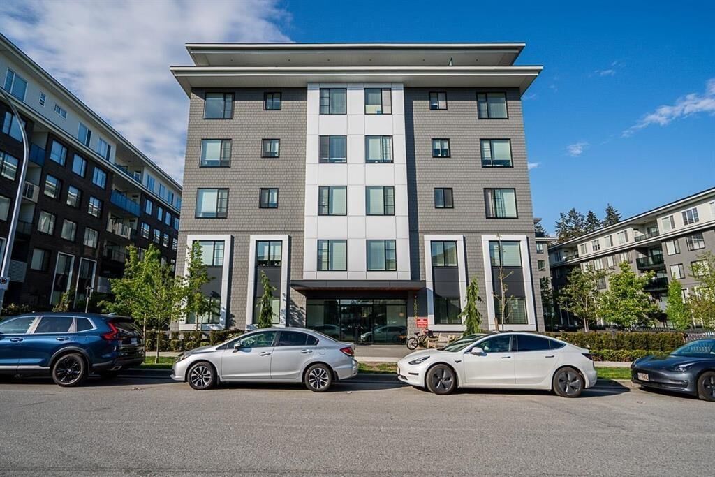 Property Photo: 15825 85 Avenue 316 BC V4N 6W9