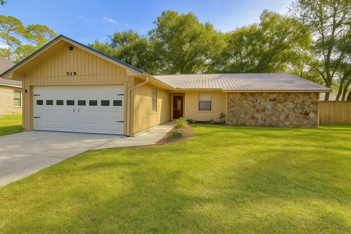 519 Nutmeg Avenue  Niceville FL 32578 photo