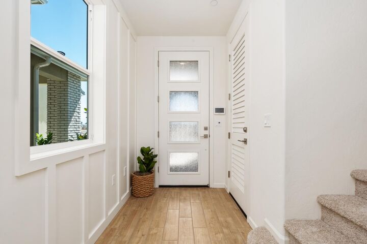 Property Photo: 1508 Redbrick Lane CA 93619