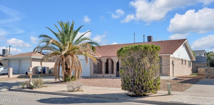 Property Photo:  1628 Bert Green Drive  TX 79936 