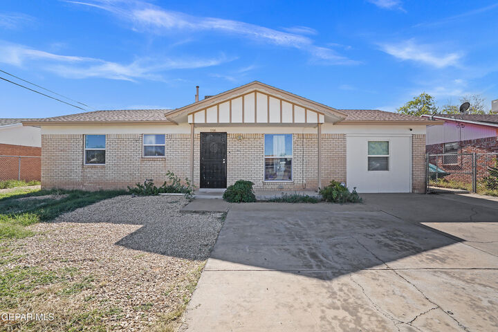 5516 Fairbanks Drive  El Paso TX 79924 photo
