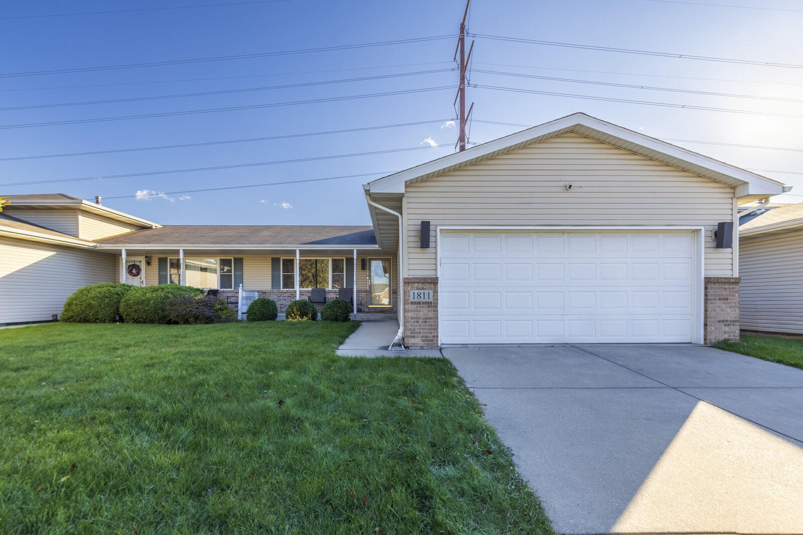 Property Photo: 1811 W 86th Lane IN 46410