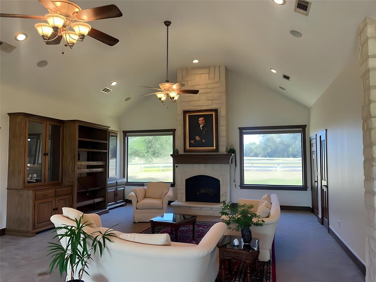 Property Photo:  901 Huffman Street  TX 77316 