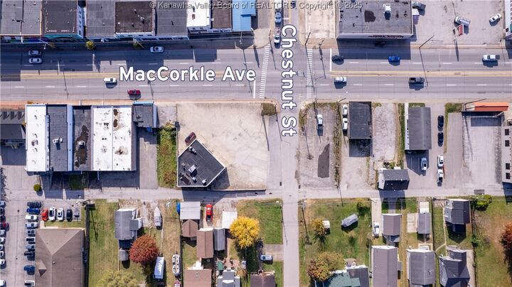 Property Photo:  4860 Maccorkle Avenue SW  WV 25309 