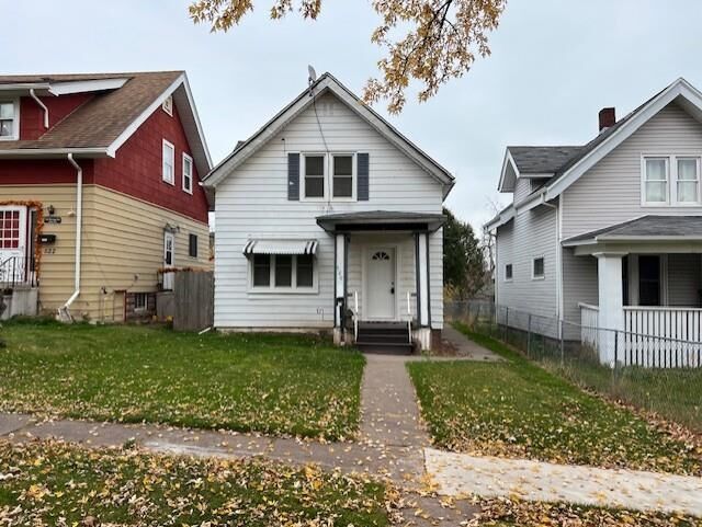 Property Photo: 520 Winnipeg Ave MN 55806