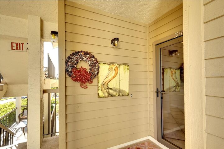 Property Photo: 3920 Mariners Way 311C FL 34215