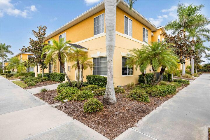 Property Photo: 12346 Destiny Drive FL 34292