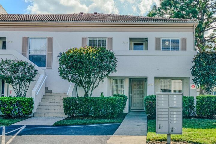 Property Photo:  5242 Wedgewood Lane 62  FL 34235 