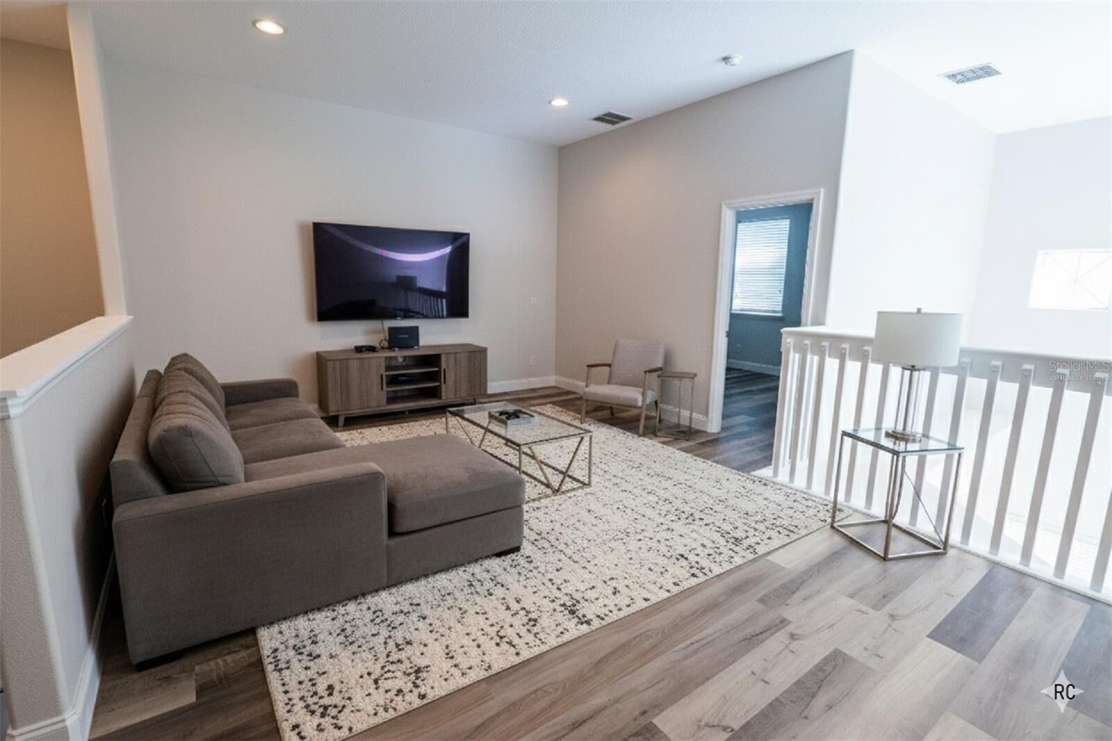 Property Photo: 2555 Sand Arbor Circle FL 32824