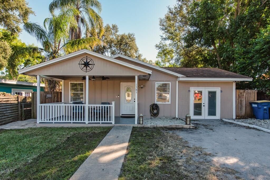 Property Photo:  1385 Milton Street  FL 33756 