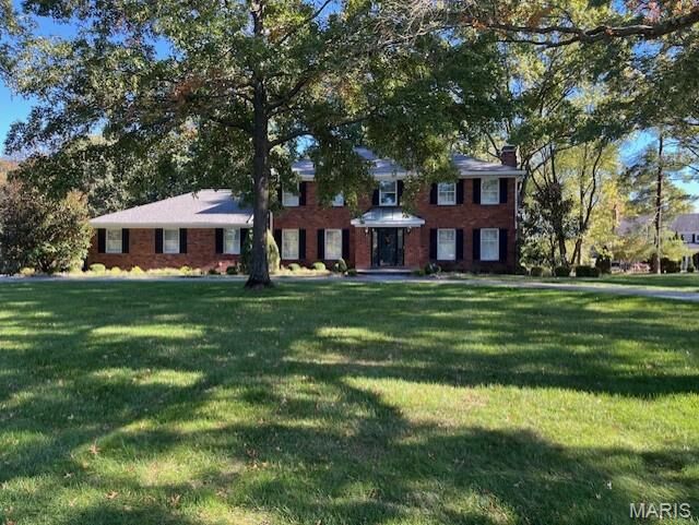 Property Photo: 6 Chippenham Lane MO 63005