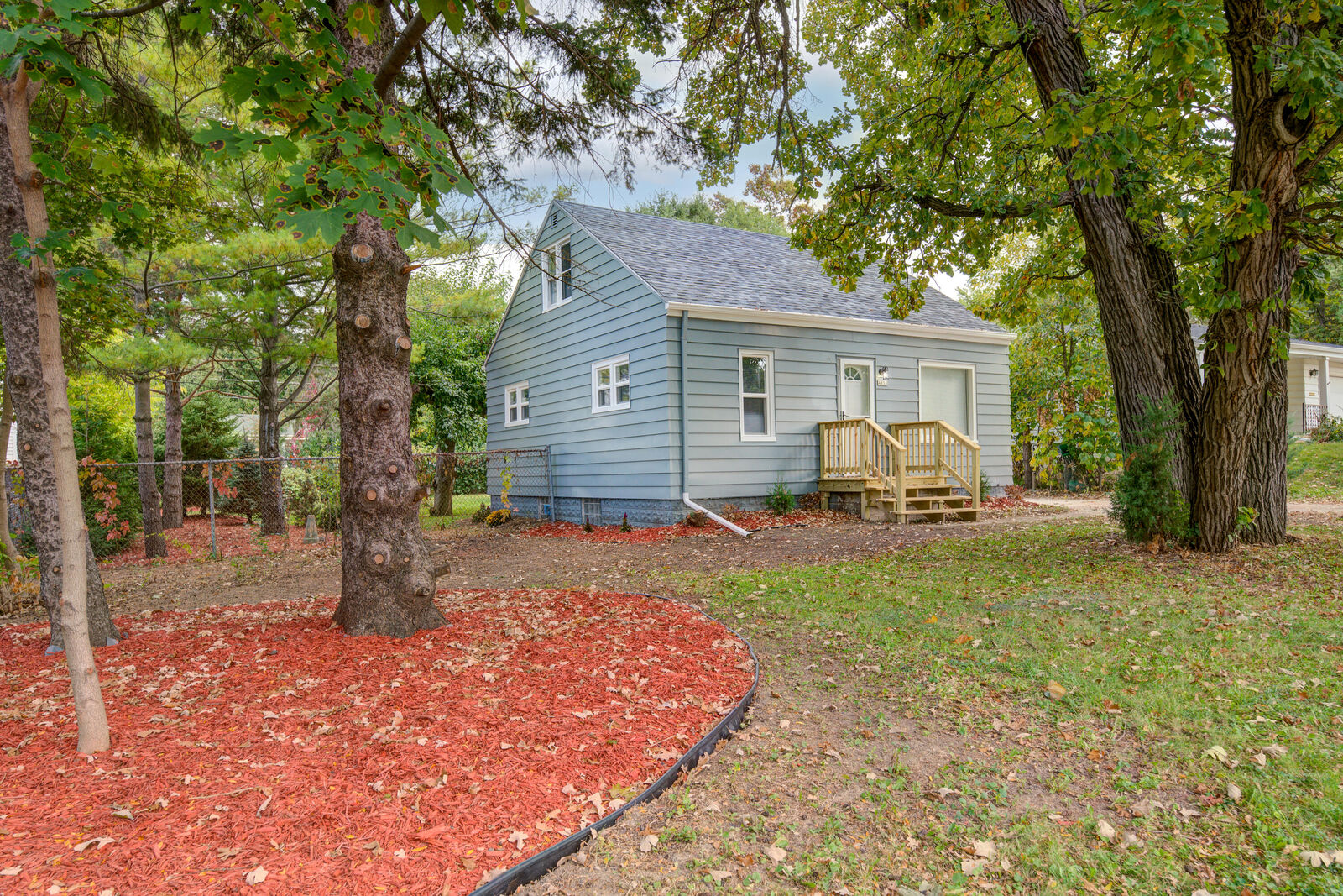 Property Photo:  4958 S 20th St  WI 53221 