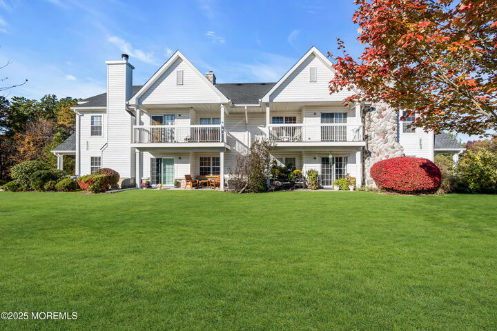 Property Photo: 9 Des Moines Court NJ 07712